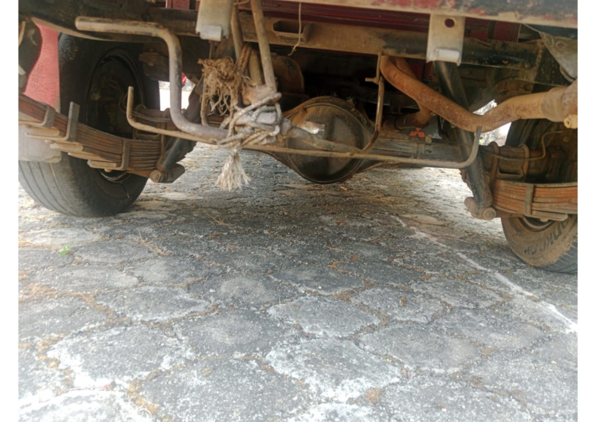 MITSUBISHI  L 300 L300 PU FB-R (4X2)