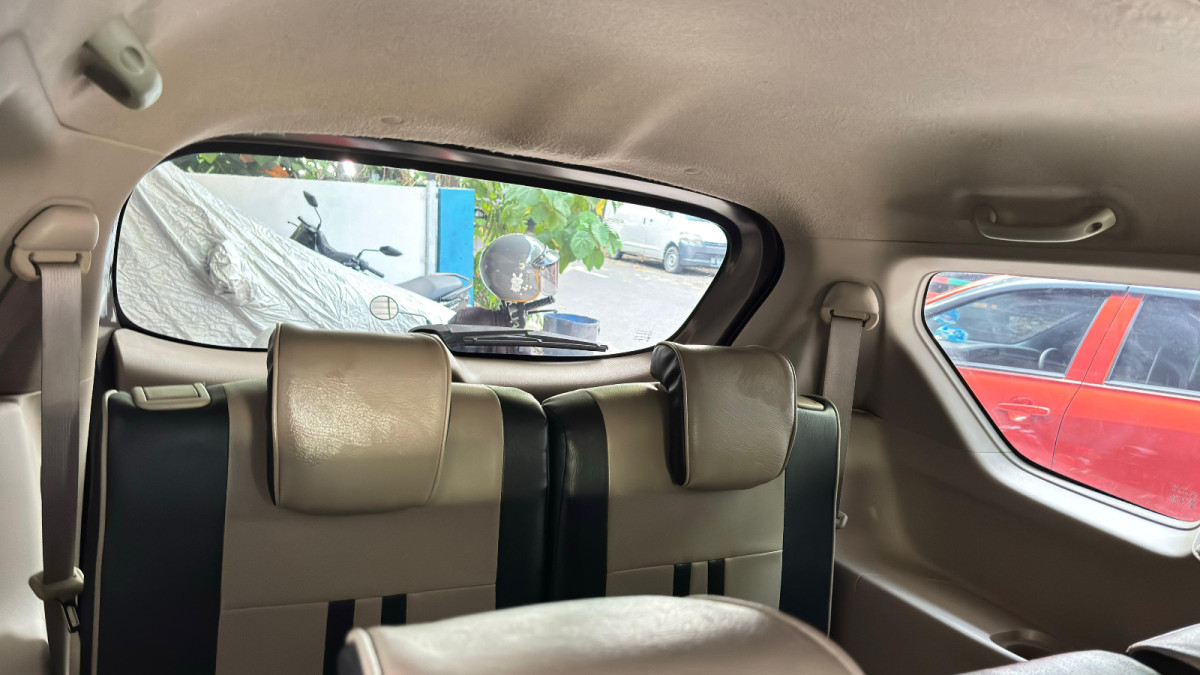 SUZUKI ERTIGA  GL