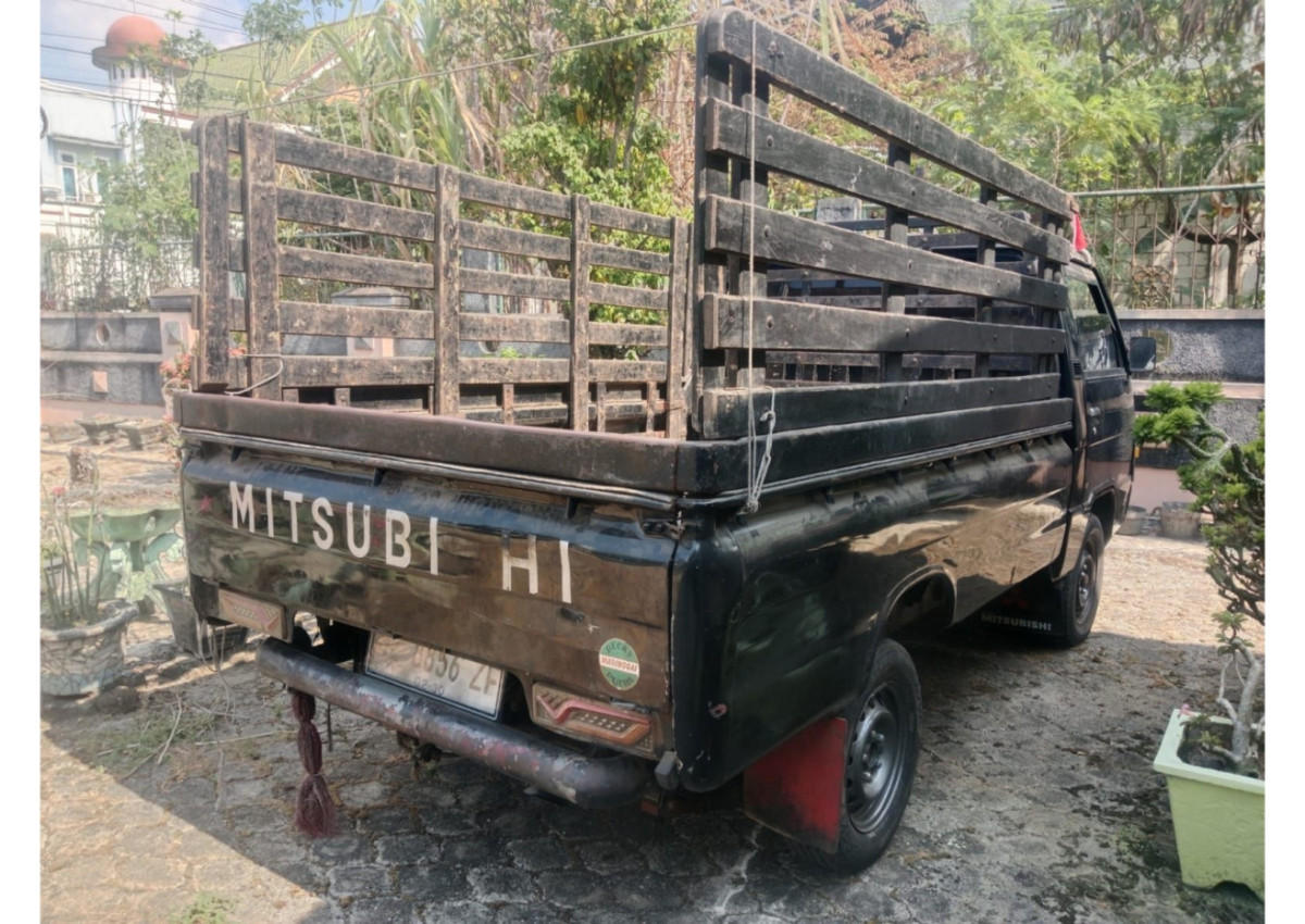 MITSUBISHI  L 300 L300 PU FB-R (4X2)