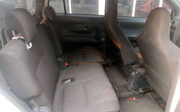 DAIHATSU SIGRA M