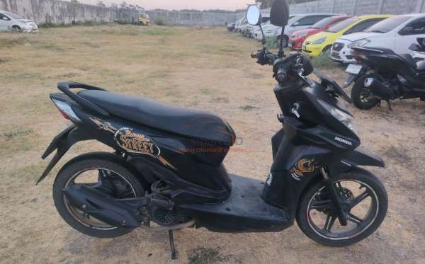 HONDA BEAT STREET CBS
