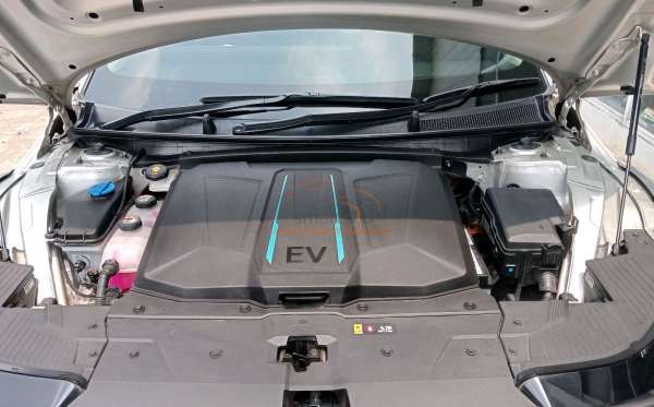 HYUNDAI IONIQ 5 EV SIGNATURE