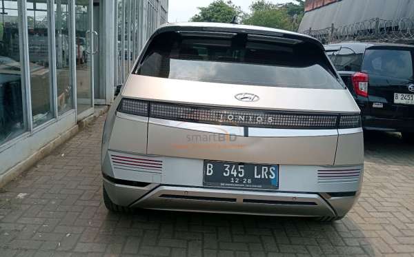 HYUNDAI IONIQ 5 EV SIGNATURE