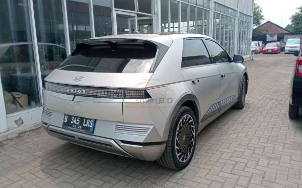 HYUNDAI IONIQ 5 EV SIGNATURE