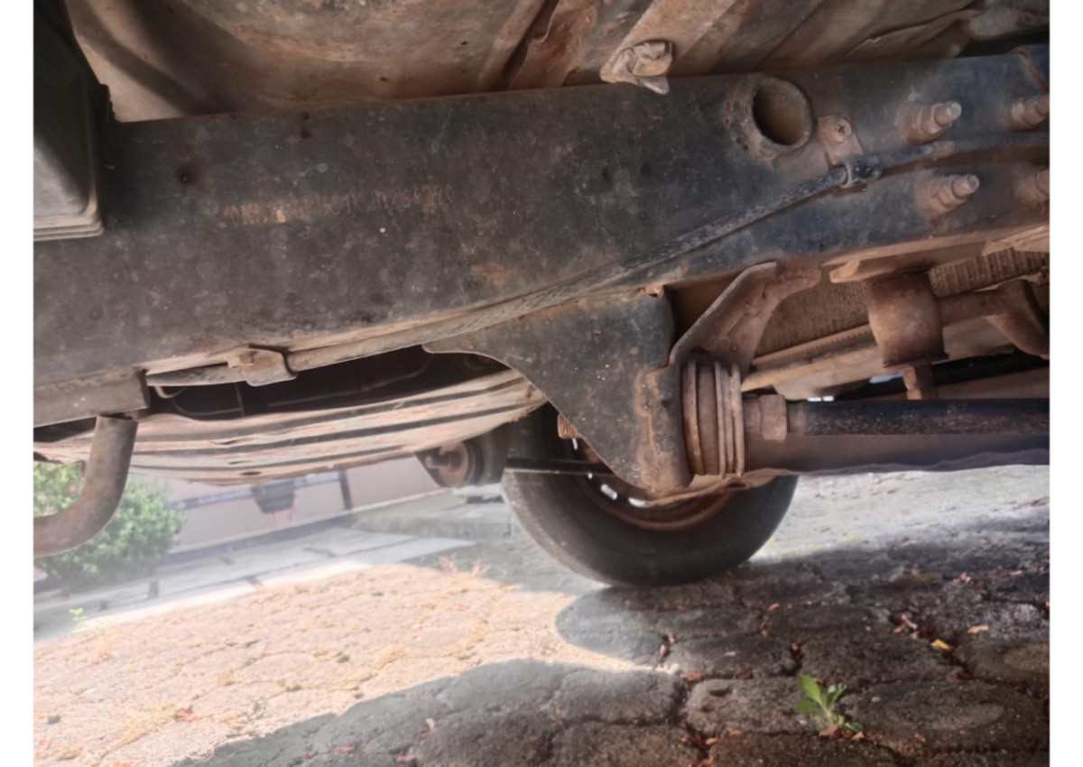 MITSUBISHI  L 300 L300 PU FB-R (4X2)