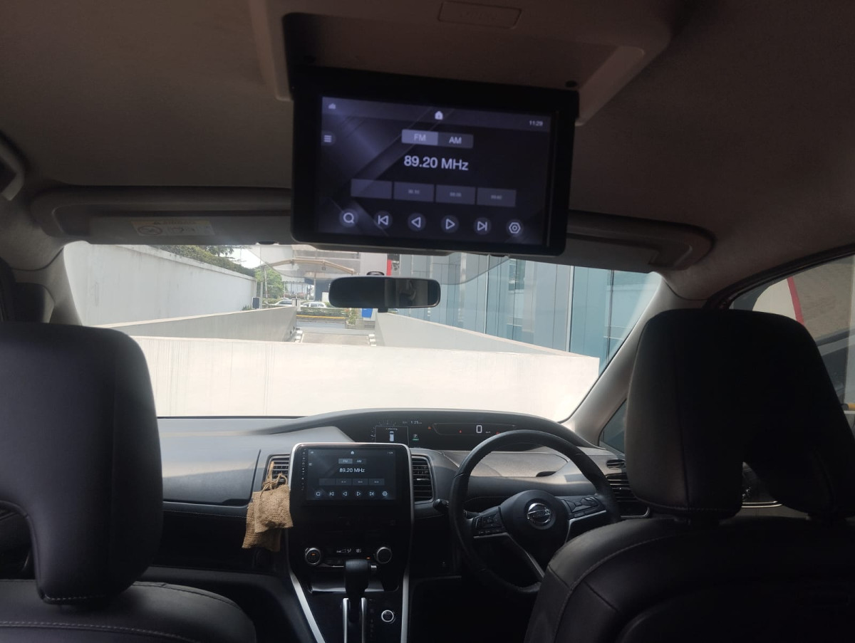 NISSAN  SERENA  HIGWAY STAR 2.0