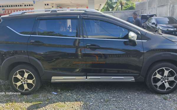 MITSUBISHI XPANDER CROSS 1.5L PLUS