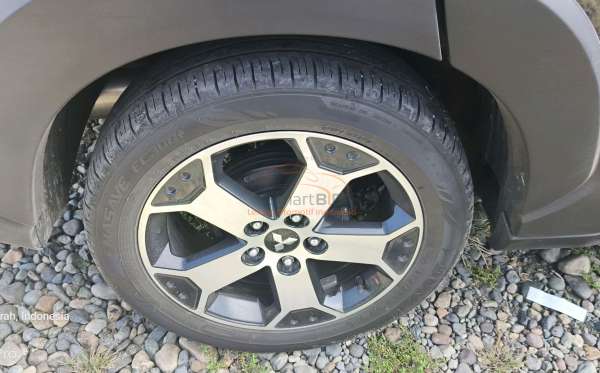 MITSUBISHI XPANDER CROSS 1.5L PLUS