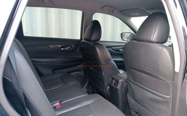 NISSAN X TRAIL 2.5