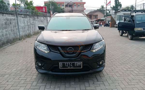 NISSAN X TRAIL 2.5