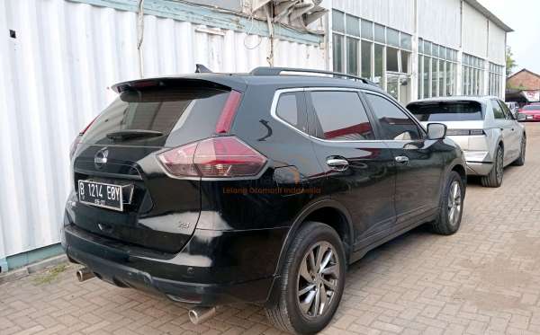 NISSAN X TRAIL 2.5