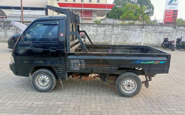 SUZUKI  ST 150
