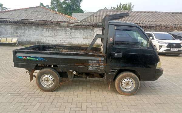 SUZUKI  ST 150