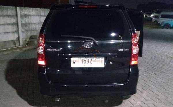 TOYOTA AVANZA 1.3 G