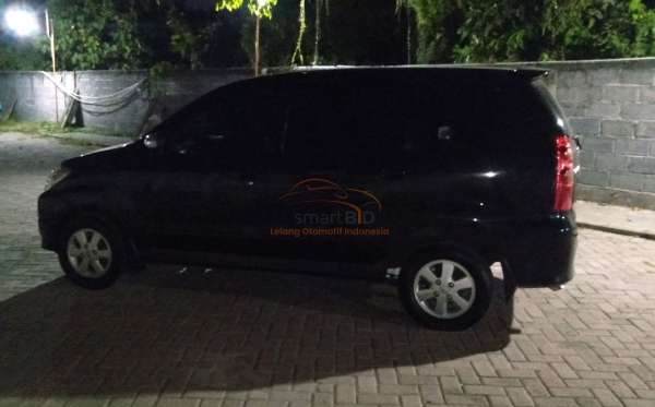TOYOTA AVANZA 1.3 G