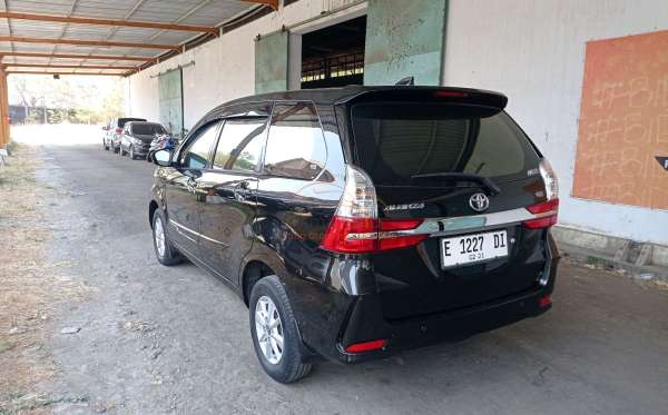 TOYOTA AVANZA 1.3 G