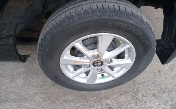 TOYOTA AVANZA 1.3 G