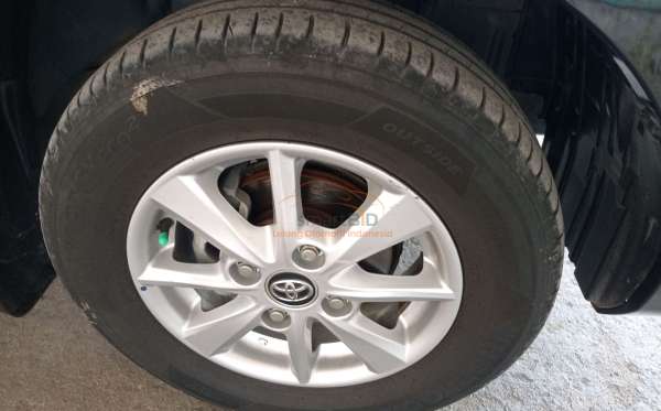 TOYOTA AVANZA 1.3 G