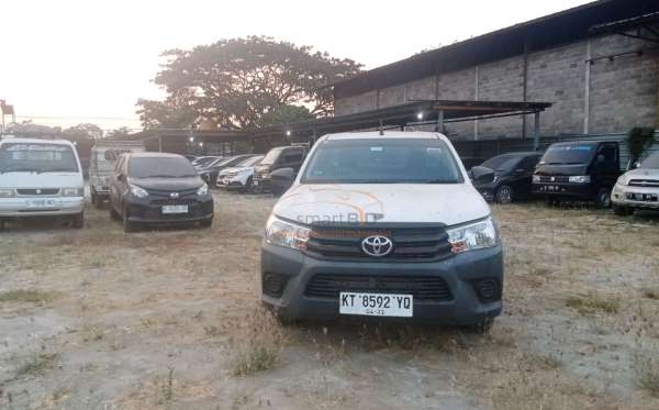 TOYOTA HILUX PICK UP