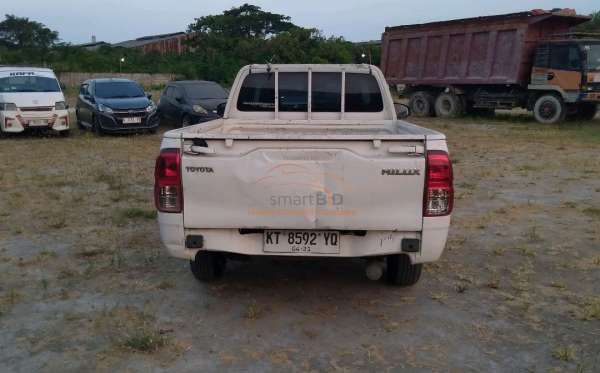 TOYOTA HILUX PICK UP