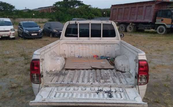 TOYOTA HILUX PICK UP