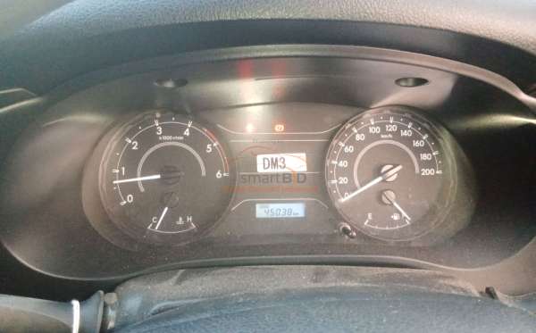 TOYOTA HILUX PICK UP