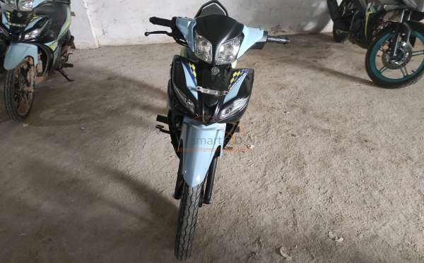 YAMAHA  JUPITER Z1