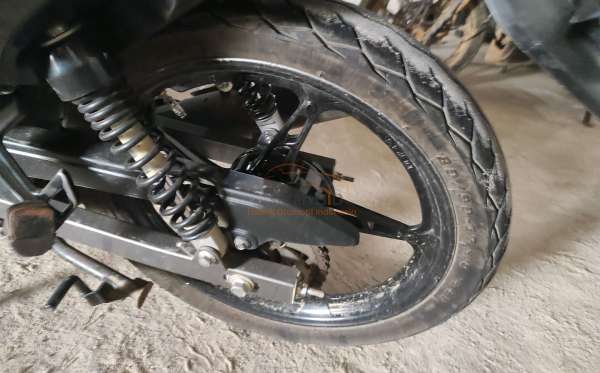 YAMAHA  JUPITER Z1