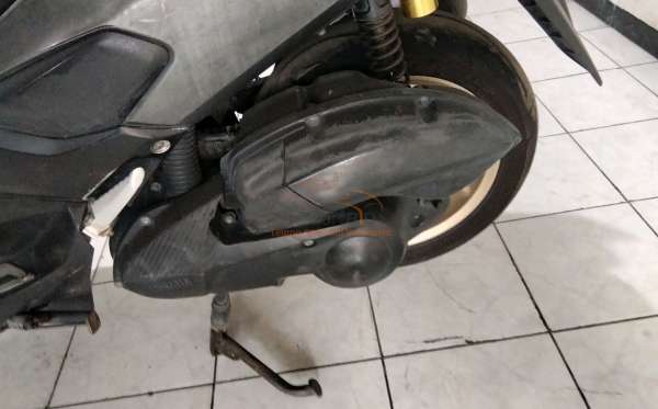 YAMAHA NMAX