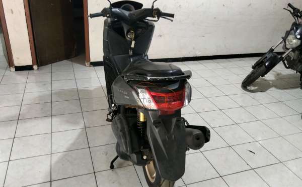 YAMAHA NMAX