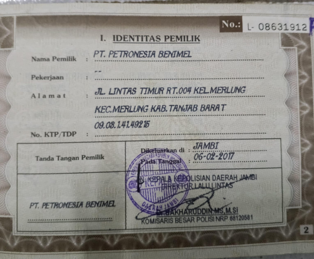 TOYOTA HILUX 2.5 E 4X4 DC
