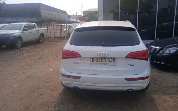 AUDI 2.0 T FSI