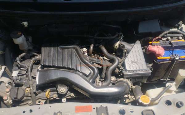 DAIHATSU SIGRA R