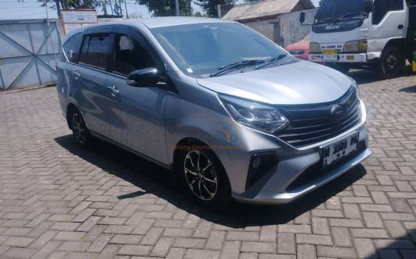 DAIHATSU SIGRA R