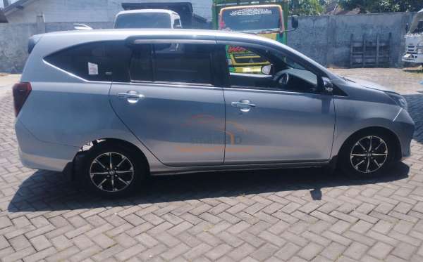DAIHATSU SIGRA R