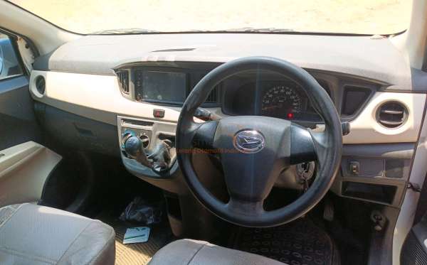 DAIHATSU SIGRA