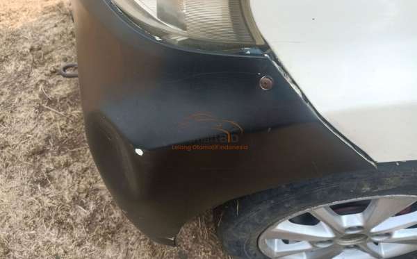 DAIHATSU  XENIA