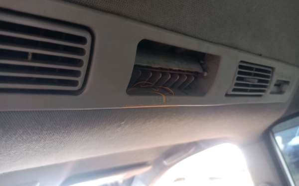 DAIHATSU  XENIA