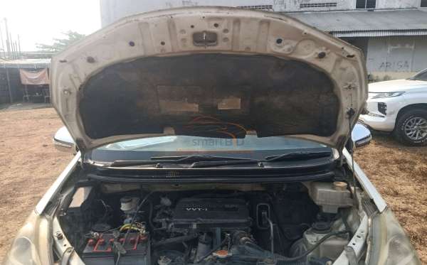 DAIHATSU  XENIA