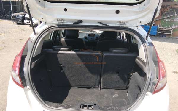 FORD FIESTA 1.5L