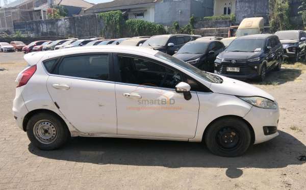 FORD FIESTA 1.5L
