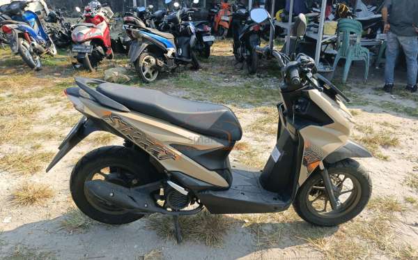 HONDA  BEAT STREET