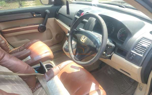 HONDA CR-V RE1 2WD 2.0 A/T