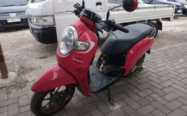HONDA SCOOPY