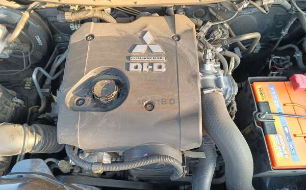 MITSUBISHI PAJERO SPORT 2.5L EXCEED (4X2)