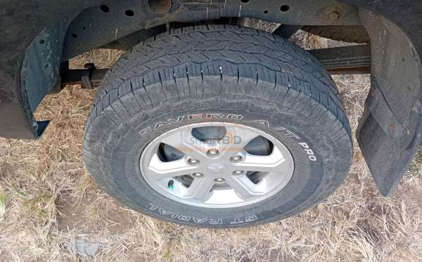 MITSUBISHI TRITON 2.5L SC HDX-L 4X4