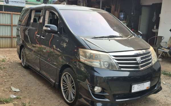 TOYOTA  ALPHARD  2.4 2WD