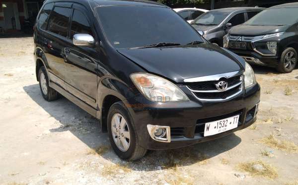 TOYOTA AVANZA 1.3 G