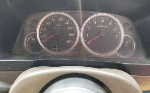 TOYOTA  AVANZA