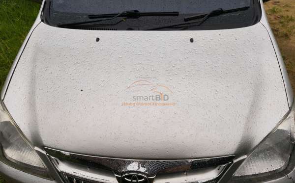 TOYOTA AVANZA